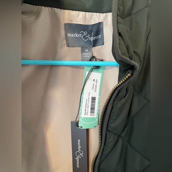 Market & Spruce Wilco Solid Quilted Vest - Picture 4 of 4